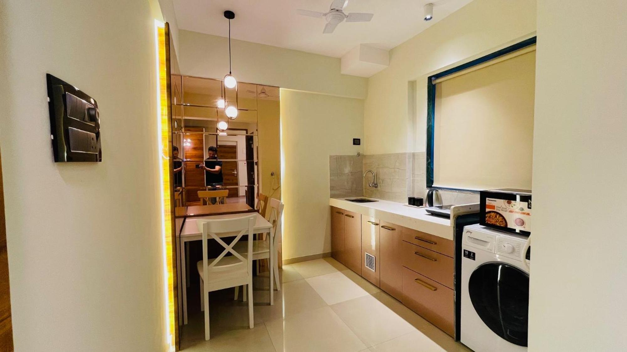 Home2 Studio Apartments Mumbai Dış mekan fotoğraf
