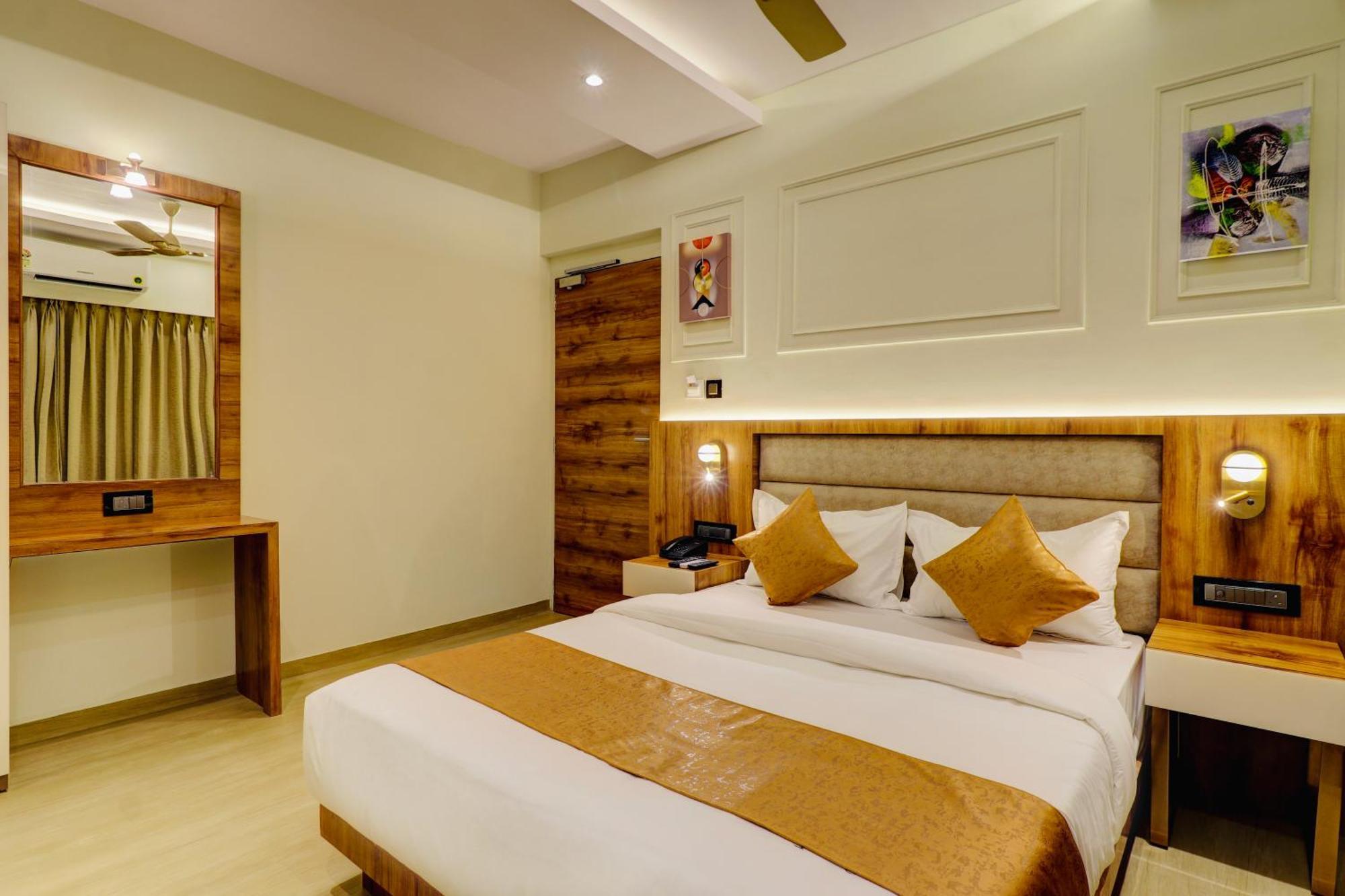 Home2 Studio Apartments Mumbai Dış mekan fotoğraf